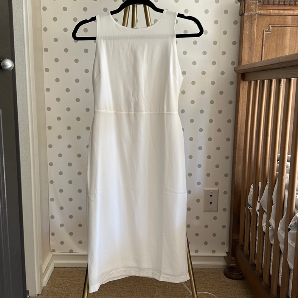 Lulu’s size small white shirt sleeved midi dress